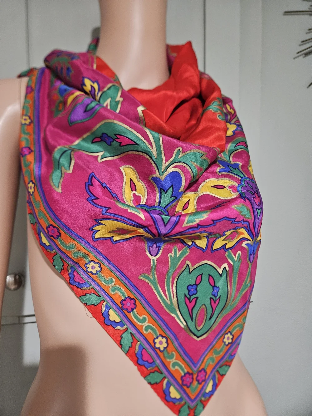 Vintage Liz Claiborne 100% Silk Floral Square Scarf Pink Red Multicolor